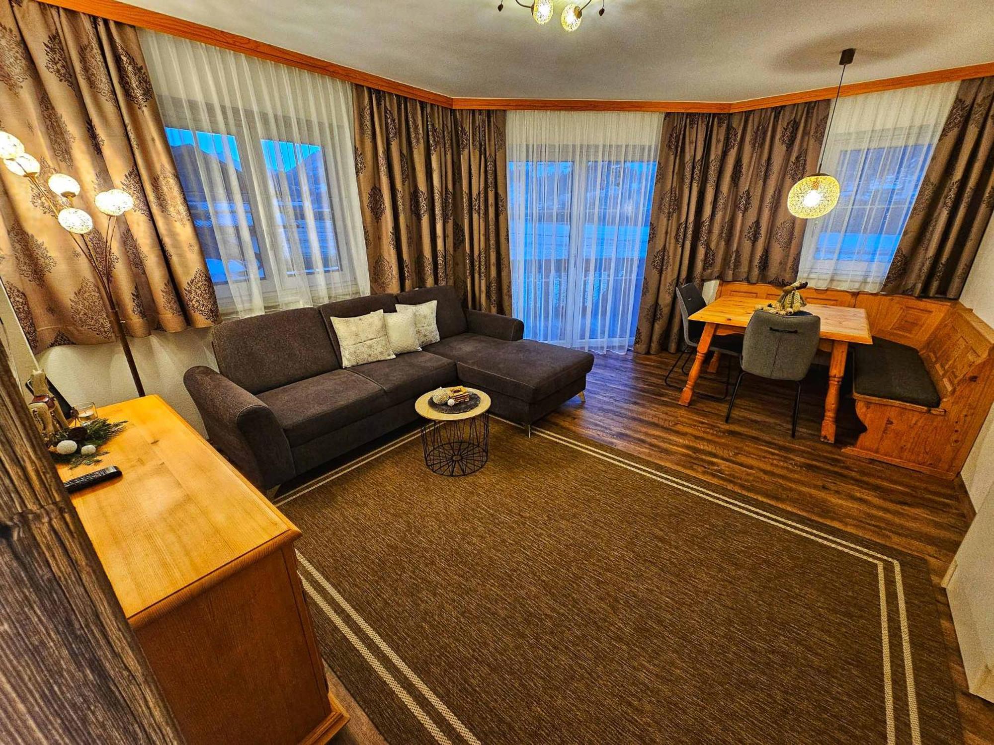 Appartement Sandra Stumm Esterno foto